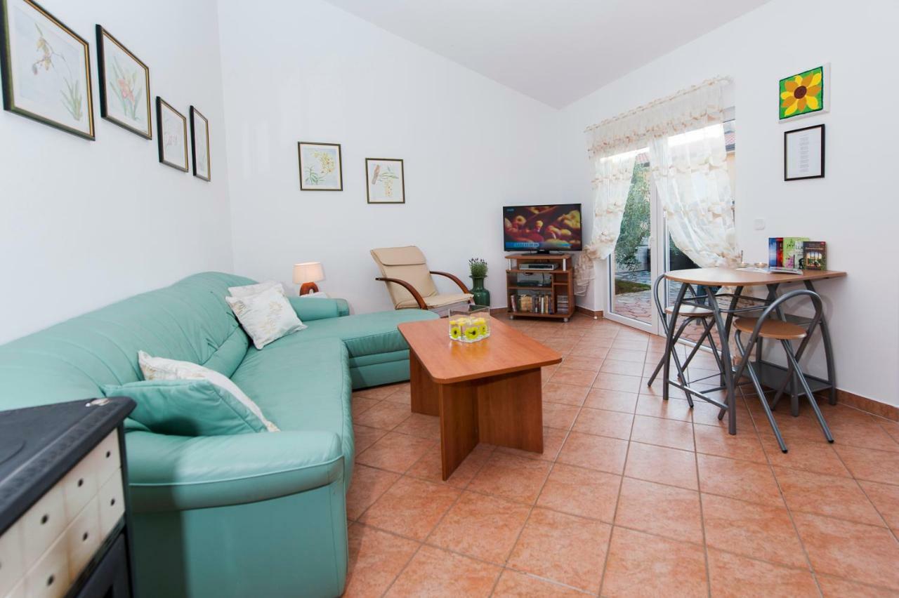 Villa Istria Porec Bagian luar foto
