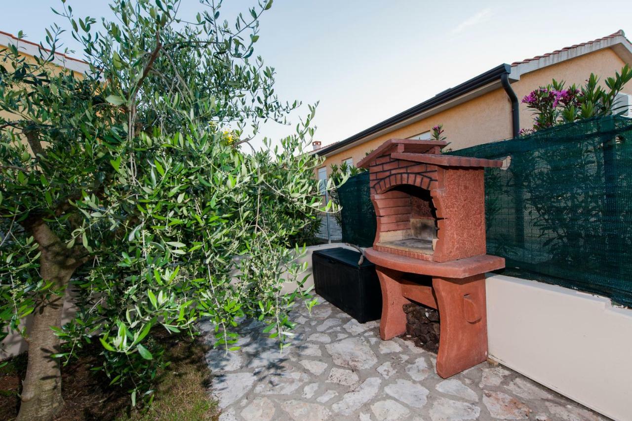 Villa Istria Porec Bagian luar foto